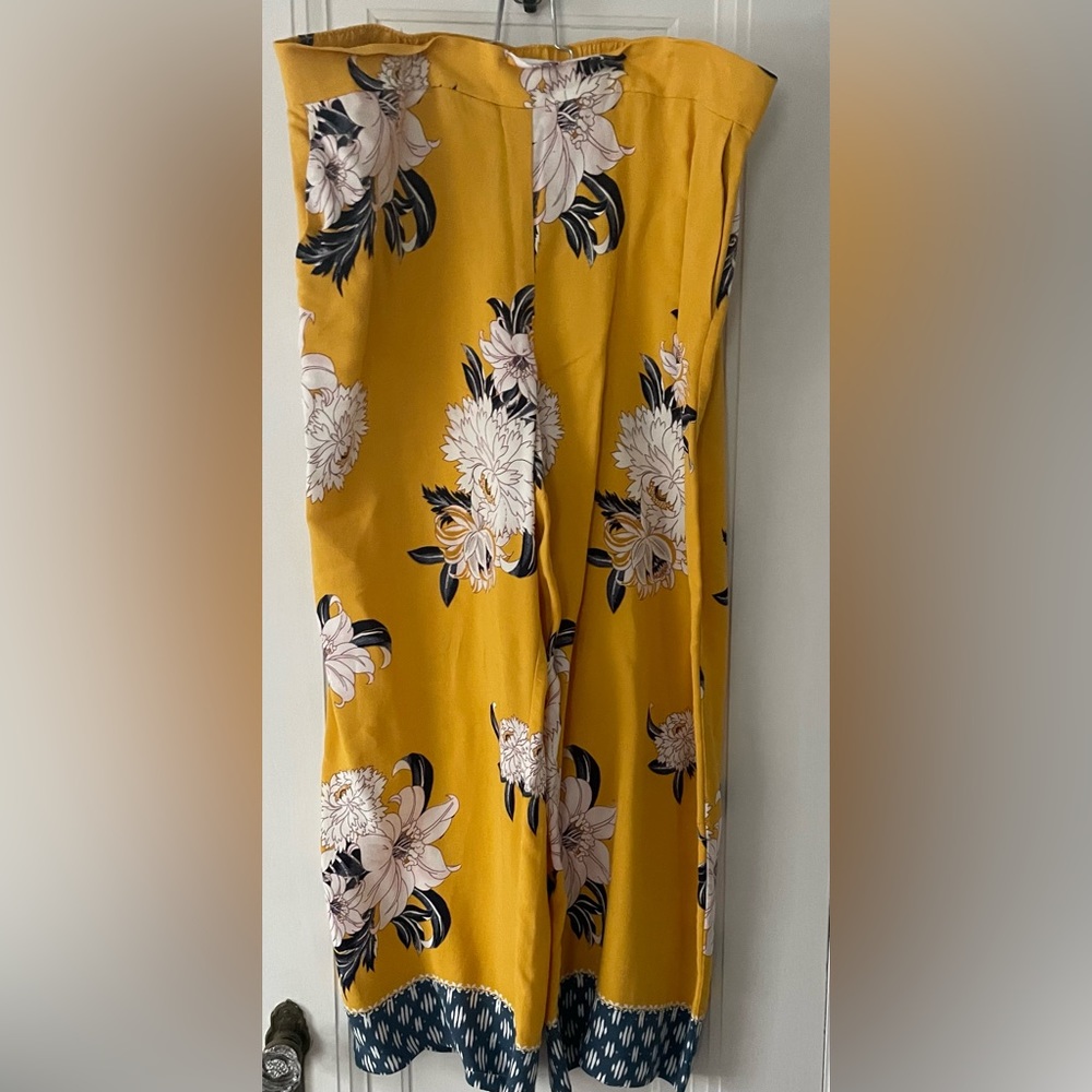 Loft Size L Floral Yellow Palazzo Pants